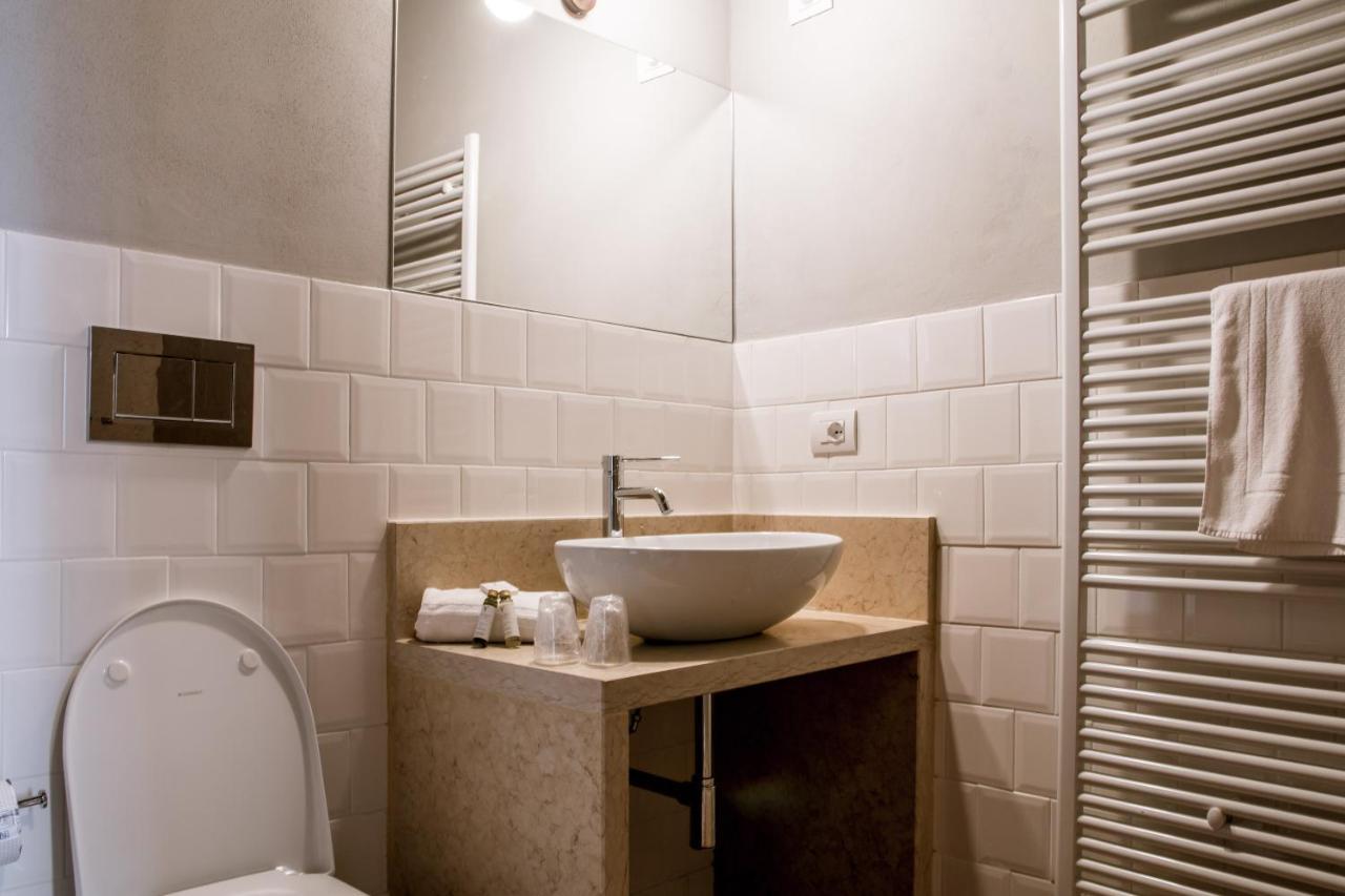 Osteria Luxury Apartments Peschiera del Garda Exteriör bild